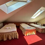 Готель Szafir 3*