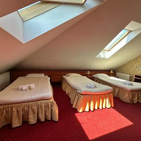 Hotel Szafir 3*