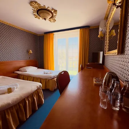Hotel Szafir 3*