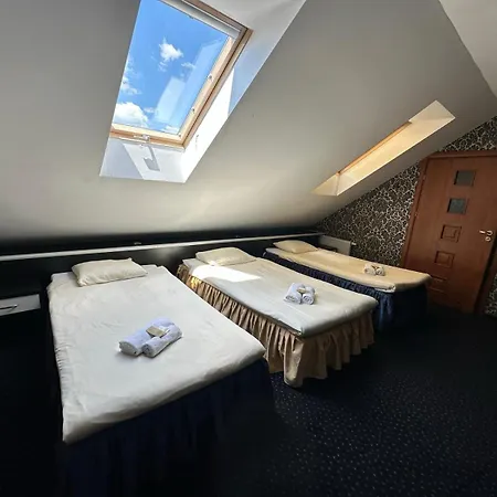 Szafir 3*