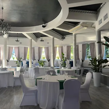 Szafir 3* Rzeszów