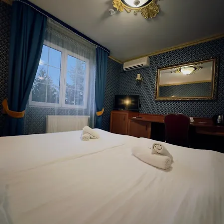Szafir 3* Rzeszów